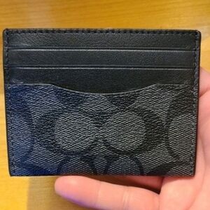 Coach Signature Black Card Holder